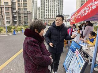 泰安东平移动公司：移起聚力进社区 贴心服务暖民心