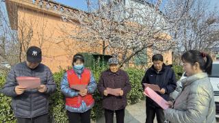 徐家楼街道琵琶湾村开展“守护银发安康 养成健康生活方式”主题宣传活动