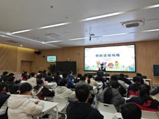 【健康护航】澄阳街道社区卫生服务中心走进苏大第二实验中学，筑牢诺如防控防线！