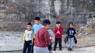 三引导赋能成长，拥抱春天，童心“趣”远足