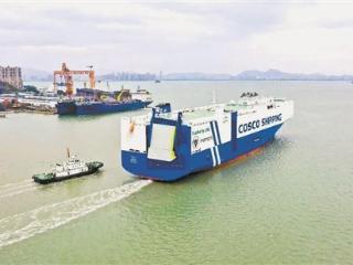 拥有7500个标准车位 巨轮首航“厦门造”汽车船出发