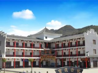 从“半边天”到“一片天”：致敬那些撑起零售终端的“她”