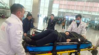 蚌埠南站2分钟生死竞速！急救昏迷旅客转危为安