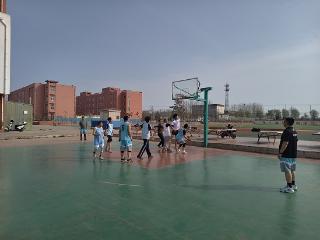 莒南县汀水中学师生篮球赛圆满举行