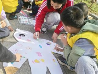 石家庄市裕华区神兴社区开展“春日寻趣 童绘自然”活动