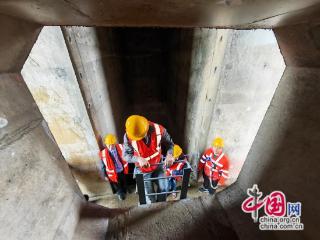 【发现最美铁路】海陆空集结！魔鬼风区的硬核守护有多燃？