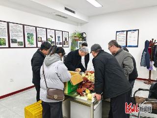 岗站联合调研指导泊头梨果储藏管理工作