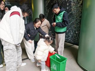 文华社区：垃圾分类齐参与，引领文明新风尚