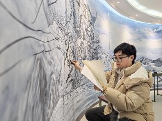 跨越山海绘忠魂 ——东台油画家为长津湖死鹰岭冰雕连创作主题油画