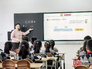石家庄市天童小学举办青年教师优质课评选活动