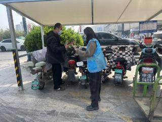 【我们的节日·清明节】济南市莱芜区凤城街道新东方华庭社区：践行文明祭扫 共筑平安家园