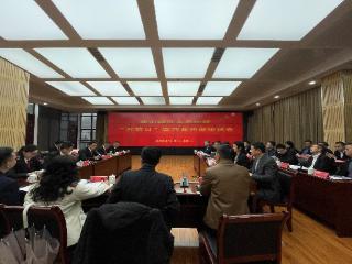 “小马拉大车”困局何解？观山湖区法院开放日邀律师“挑刺”共商良策