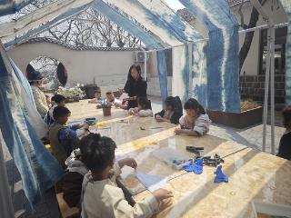 临沭县青云镇：体验非遗扎染 传承传统文化