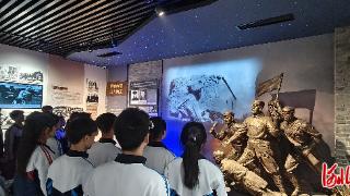 秦皇岛：缅怀先烈情意浓