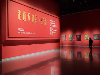 春归草原！在一场旋律悠扬的画展中“走近天边”