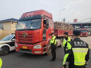 区域协同+智慧执法双发力 精准治超筑牢清明安全屏障 　　——宁杭支队第三大队联合溧阳大队开展联合治超专项行动纪实