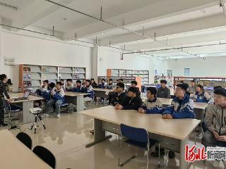 石家庄装备制造学校开展图书管理员专题培训