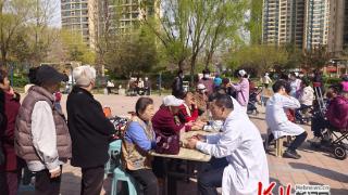 石家庄市长安区南高营社区组织开展义诊活动