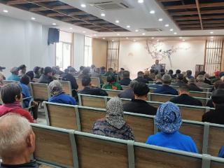 淞泽社区：党建引领聚合力，银龄生活添新彩