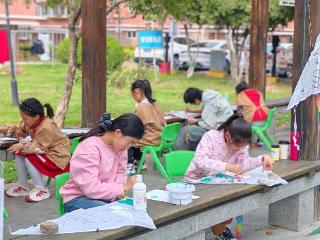 吴淞社区：春假“吴”限好，童心“里厢”飞