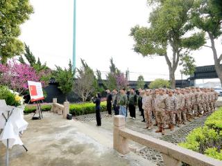 春风寄怀祭忠魂 阳澄湖畔慰英烈