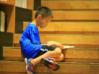 Z世代为何“晒”读书？