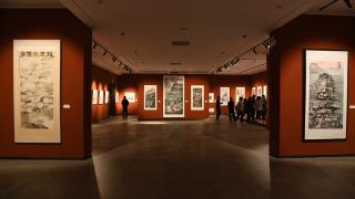 “太行新韵 燕赵风骨”——全国中国画名家写生作品展暨宁晋工笔画作品展座谈会在石家庄举行