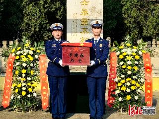 纵览原创丨回家的路，他走了85年