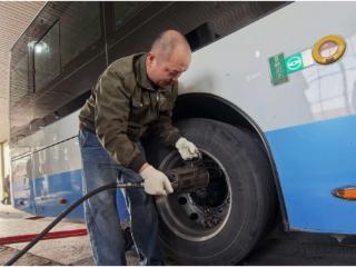 清明护航守平安 精修细检保出行