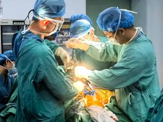 极限挑战！101岁、35Kg超高龄骨折 青大附院平度院区创造生命奇迹