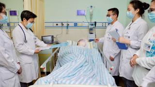 老人的药越吃越多？龙岗专家：老年医学科帮您做“减法”