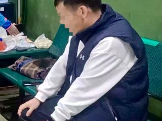 副县长被举报出轨后免职降级调乡镇，又因“吃空饷”受处分，如今已到岗