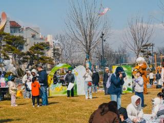 烟台高新区2026“海岸春韵·向阳花开”清明主题活动成功举办