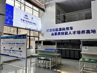 校企携手“随企出海”，职教青年助力“中国名片”闪耀全球