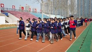 活力满校园 青春正当燃 莱山一中开展阳光大课间活动