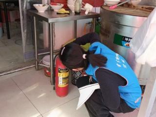 济宁市任城区南张街道刘后村：网格巡查除隐患 筑牢安全防火墙