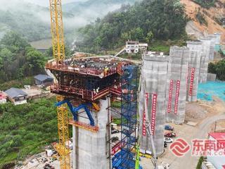 重点桥梁工程“起始根基”浇筑完成！龙龙高铁（武梅段）有新进展