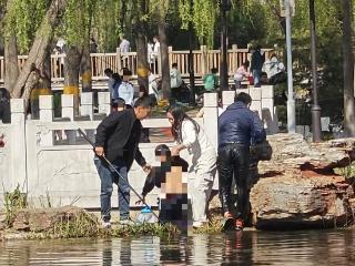 纵览原创丨外出露营顺手救个孩子！河北唐县男子救起落水男童后悄然离去，引发全城寻人，官方回应：救人者已找到，将为其申报见义勇为