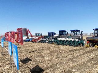 智护“黑土粮仓” | 潍柴雷沃智慧农业亮相全国保护性耕作现场会