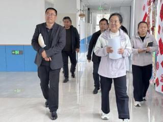 凝心聚力促发展，以研促教共成长——东营市利津县明集学区联合教研活动