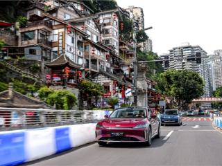 风云猎鹰驾辅挑战赛·重庆站圆满收官：猎鹰700征服8D魔幻山城