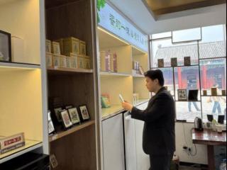 山东泰安：小店承载青春梦