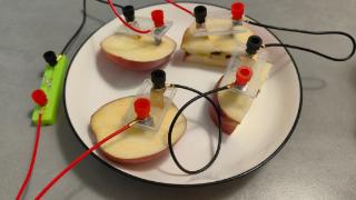 济南市莱芜第一中学：家庭实验室通电啦