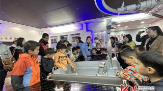 秦皇岛市北戴河区东经路社区开展青少年国家安全科普活动