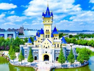 青岛方特“次元狂欢季”即将落幕，收官狂欢周末限定上演！