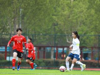 4月13日2026年“中国体育彩票杯”山东省足球锦标赛暨26届省运会积分赛(女子甲组)青岛对临沂比赛瞬间