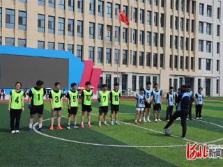 石家庄习德中学第一届“风华杯”足球班级联赛燃爆全场