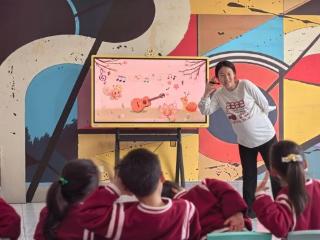 淄博市淄川区柳泉幼儿园：以语为桥 共研成长