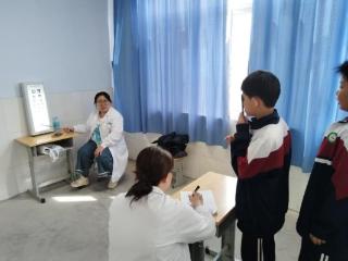 【全环境立德树人】济南市莱芜区方下中心中学：呵护心灵之窗 点亮清晰视界