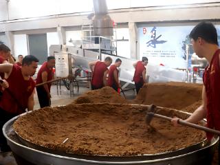 邢酒飘香 以新守醇